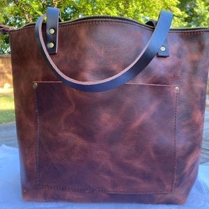 Portland Leather Goods LAVA Medium Zip Tote!